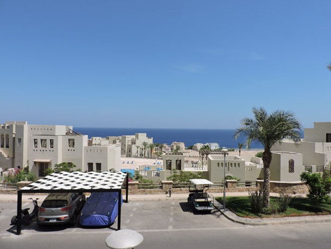 2 BR Apartment with Garden and Sea view - 176
